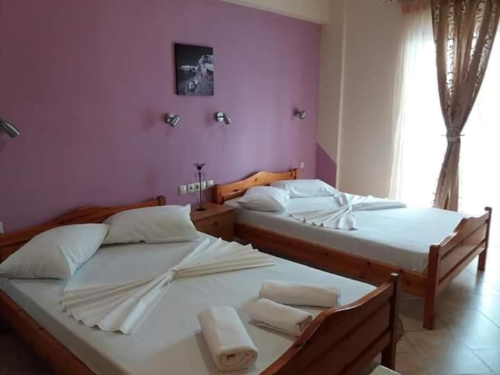 Poseidon Rooms Vrasná Buitenkant foto