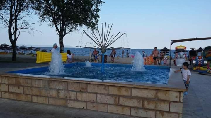 Poseidon Rooms Vrasná Buitenkant foto